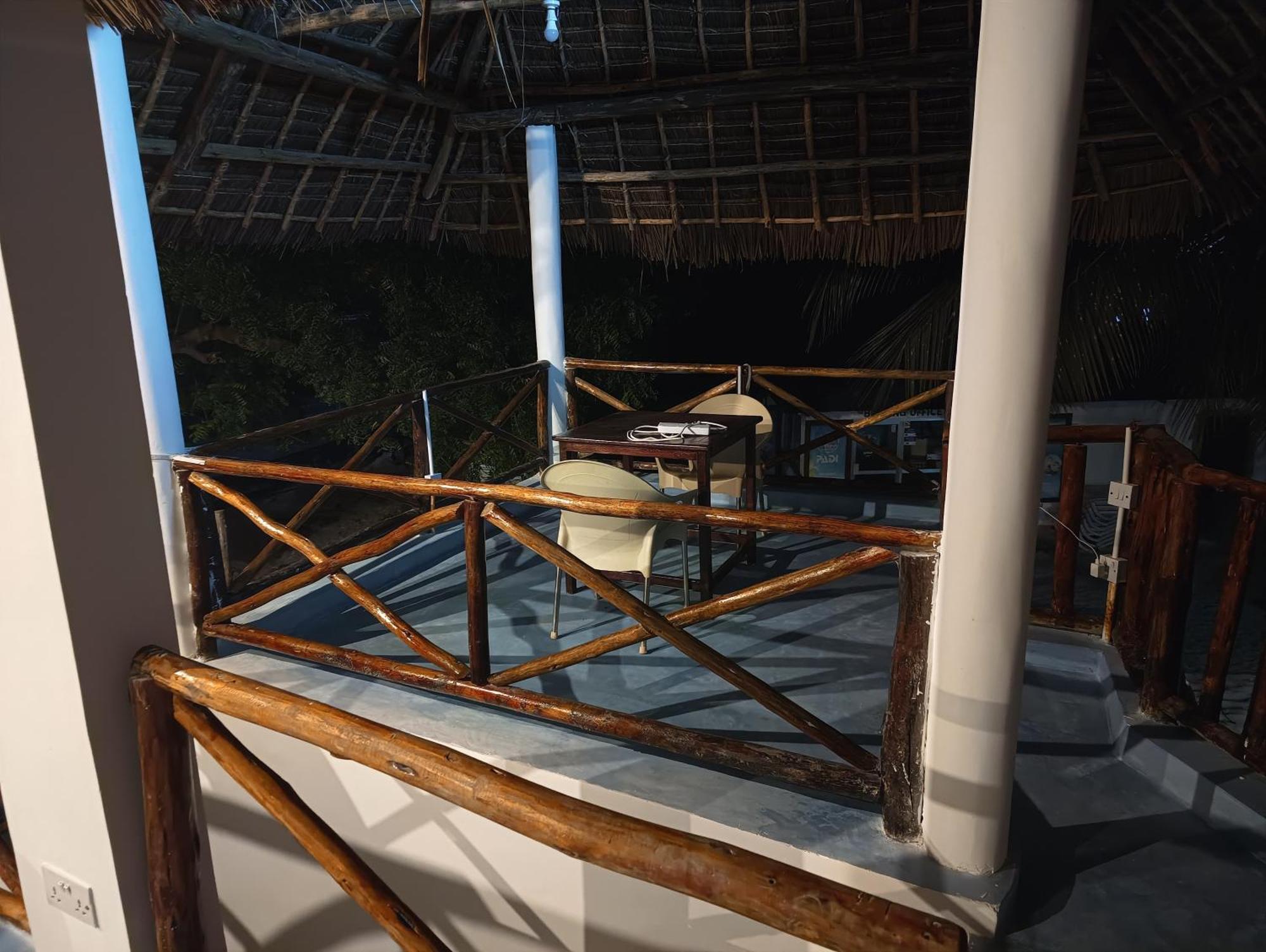 Zanzi Beach Hotel Nungwi Exterior photo
