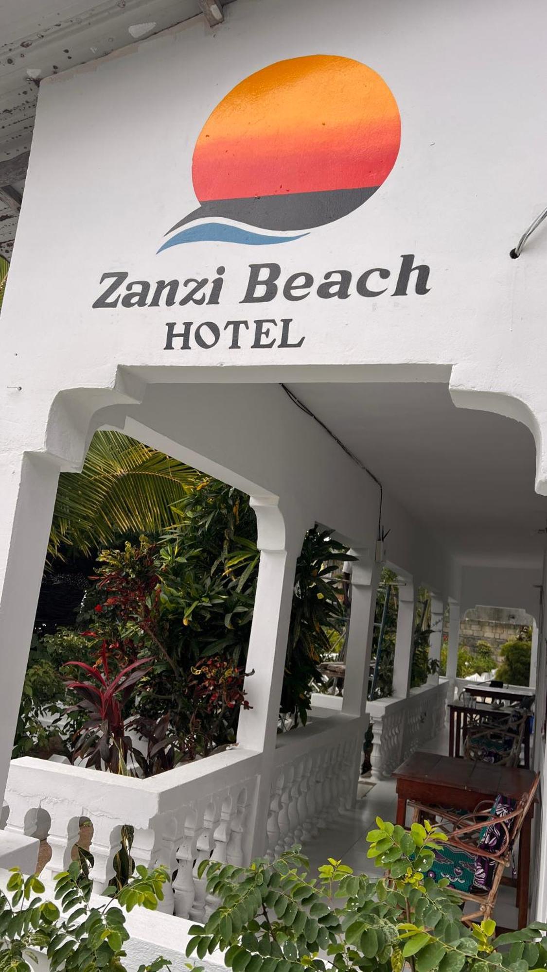 Zanzi Beach Hotel Nungwi Exterior photo